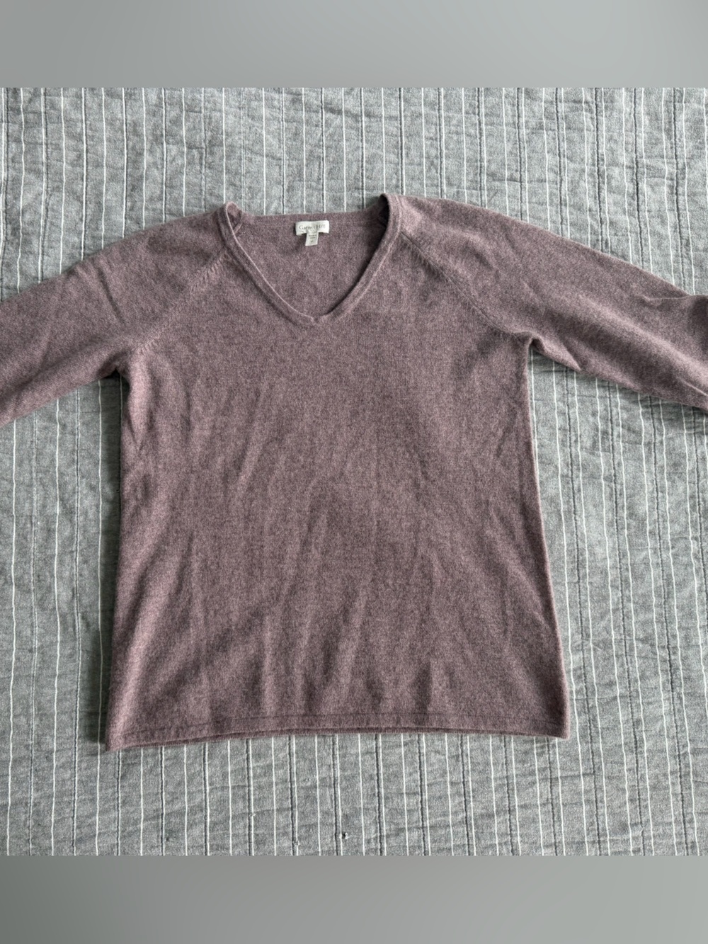 Garnett Hill Tie-Sleeve Cashmere Sweater